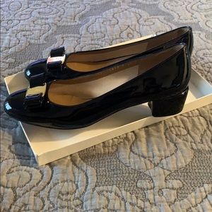 Black low heel flat